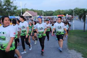 BIB: 
                            <button type="button" onclick="openModal(3630266)" class="btn btn-primary btn-sm float-right btn-popup" data-toggle="modal" data-target=".modal-high-quality">
                        <i class="fas fa-shopping-cart"></i> Add to Cart
                    </button>
                                            <button type="button" onclick="isThisMe(3630266, true)" class="btn btn-success btn-sm float-right btn-popup btn-isme hidden" data-toggle="tooltip" data-placement="bottom" title="นี่คือรูปของคุณใช่ไหม คลิกที่นี่เพื่อเอาเข้าอัลบั้ม">
                        <i class="fas fa-plus"></i> Add to album
                    </button>
                    <button type="button" onclick="isThisMe(3630266, false)" class="btn btn-warning btn-sm float-right btn-popup btn-isnotme hidden">
                        <i class="fas fa-ban"></i> Remove from album
                    </button>